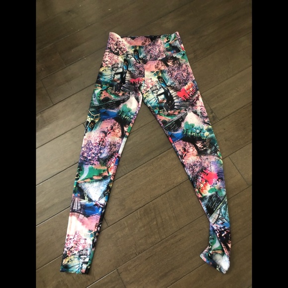 Onzie Pants - Onzie Multicolor Scenic Graphic Print Leggings